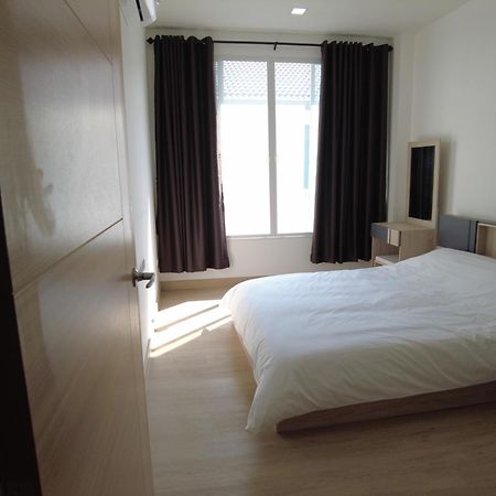 D Village Condominium Chiang Mai Exterior photo